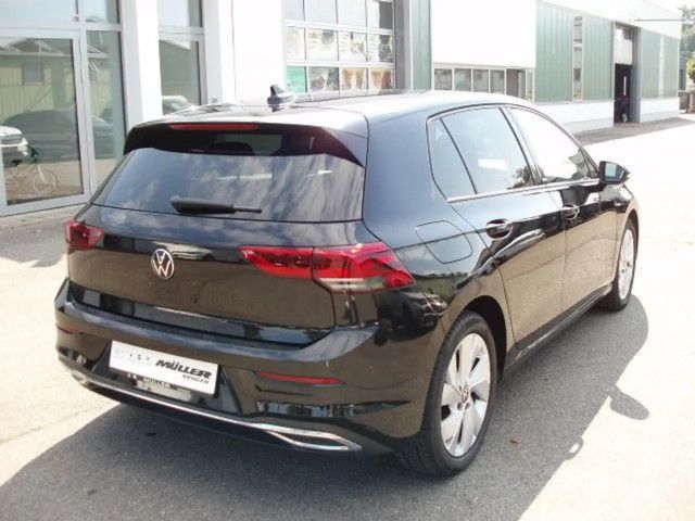 Volkswagen Golf Active 1,5 TSI 6-Gang LED/NAVI//AHK