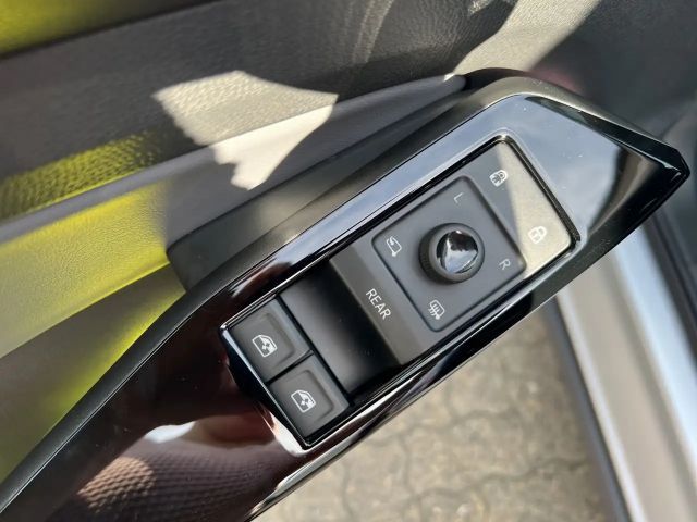 Volkswagen ID.4 Goal Navi LED Rückfahrkamera Sitzheizung ALU