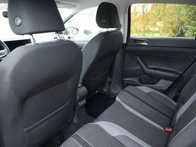 Volkswagen Polo 1.0 TSI IQ.Drive Style