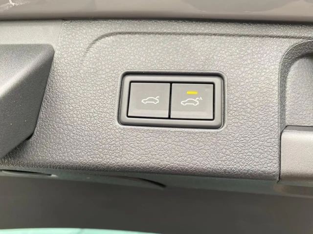 Volkswagen Passat DSG Elegance Elegance Variant