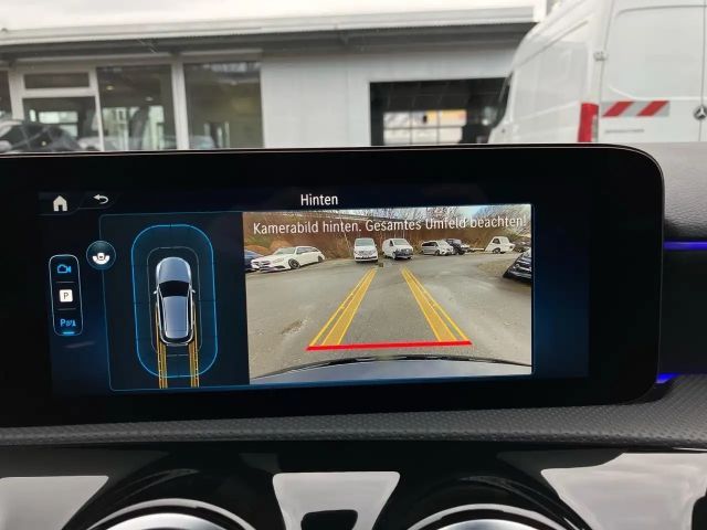 Mercedes-Benz A 200 AMG Line