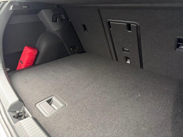 Volkswagen Golf 1.5 eTSI Golf VIII