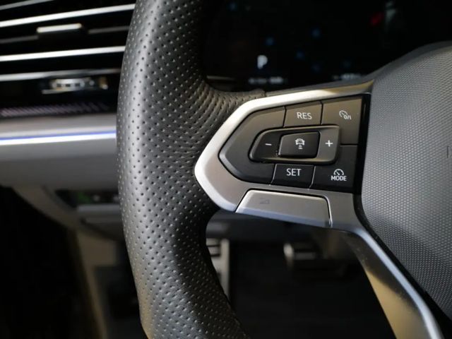 Volkswagen Touareg 3.0 V6 TDI R-Line Style