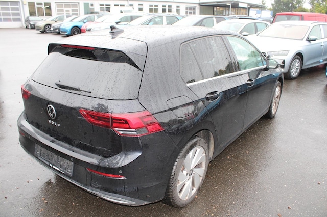 Volkswagen Golf 1.5 TSI