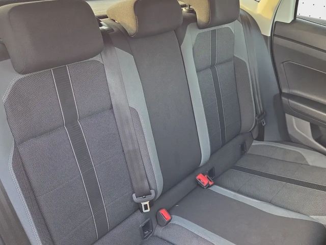 Volkswagen Polo 1.0 TSI IQ.Drive Style