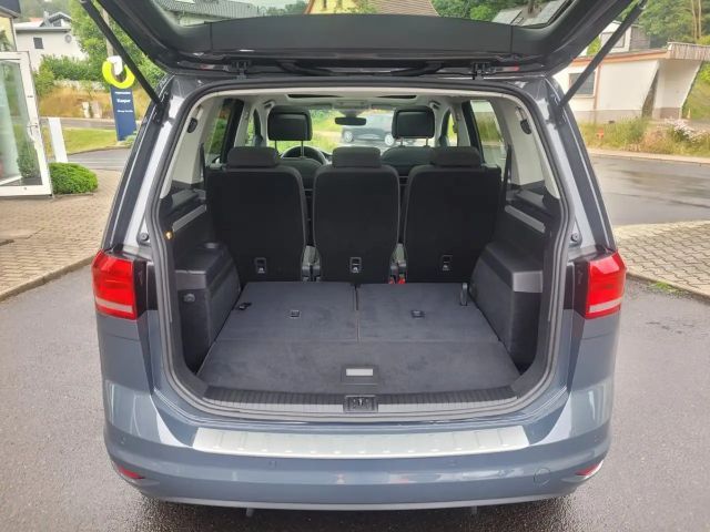 Volkswagen Touran 1.5 TSI Move