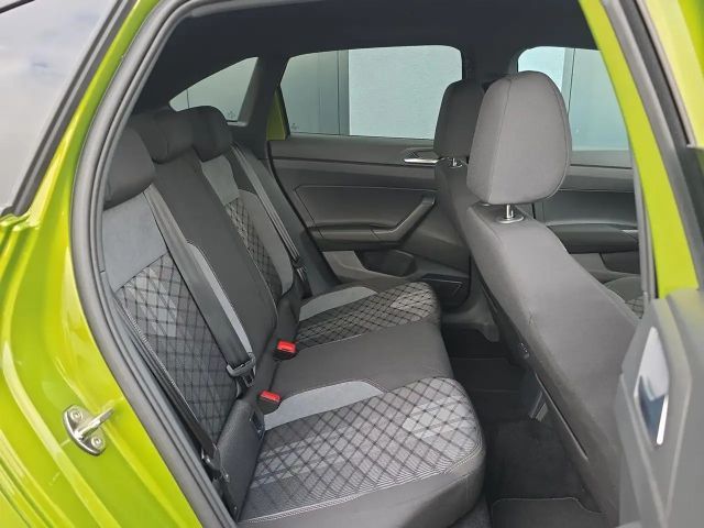 Volkswagen Taigo 1.5 TSI DSG R-Line