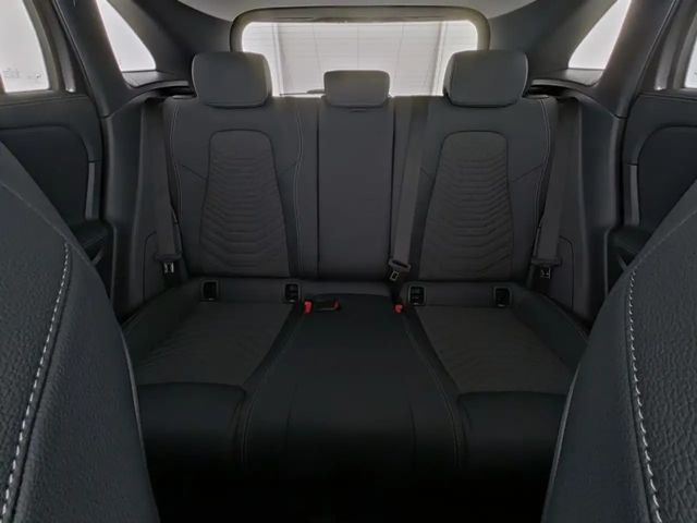 Mercedes-Benz GLA 200 Progressive