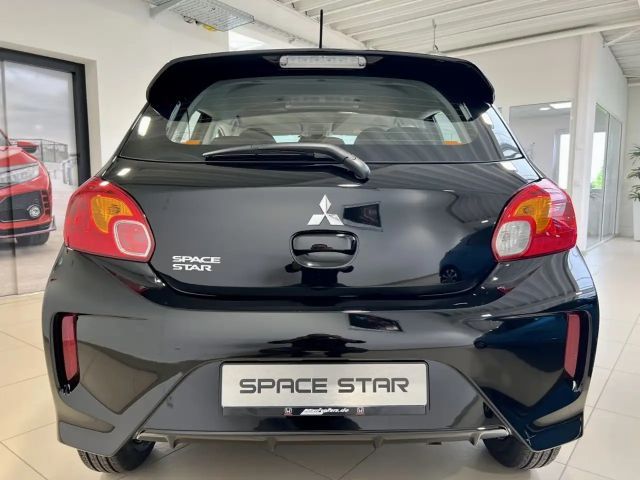 Mitsubishi Space Star Star