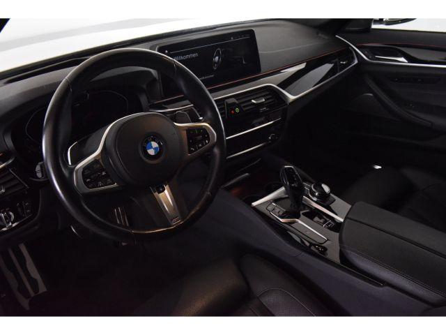 BMW 540 540i Sedan xDrive