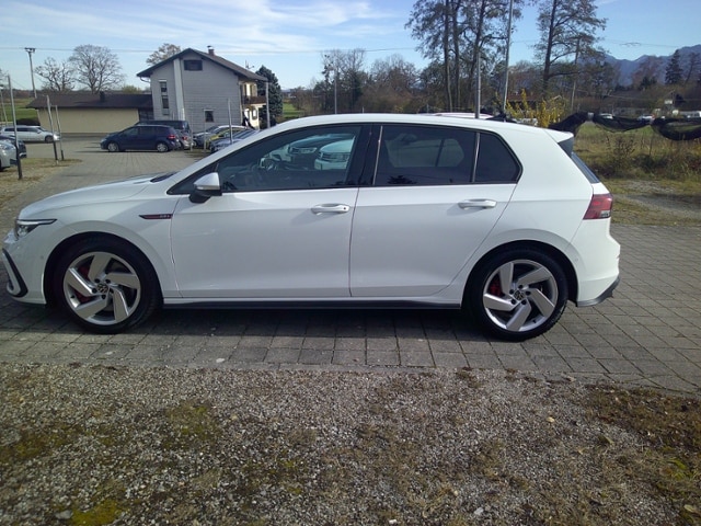 Volkswagen Golf 2.0 TSI Golf VIII