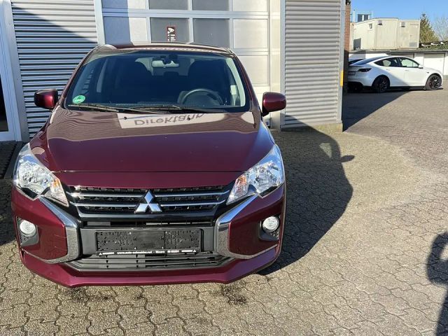 Mitsubishi Space Star Star