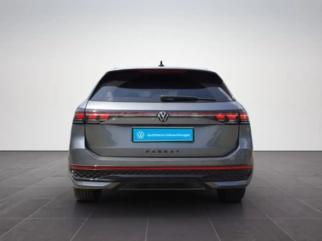Volkswagen Passat R-Line Variant eHybrid