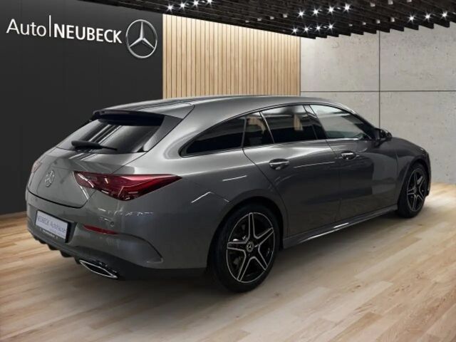 Mercedes-Benz CLA 200 Shooting Brake