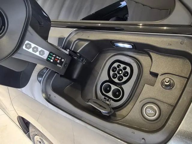 Audi S6 e-tron e-tron