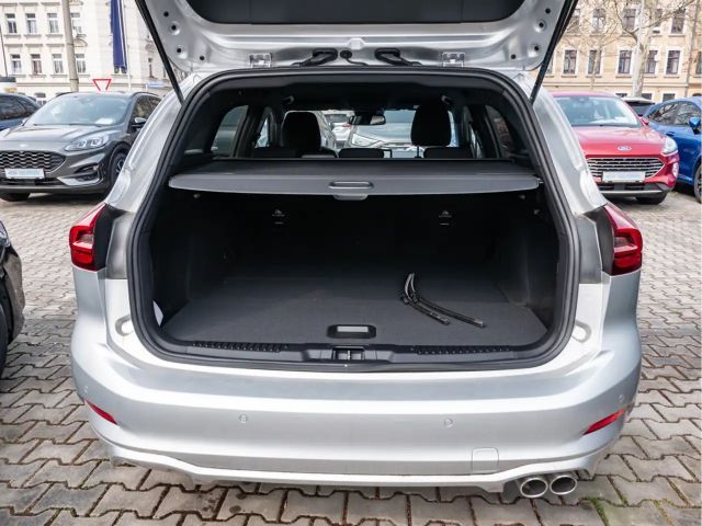 Ford Focus ST Line Wagon