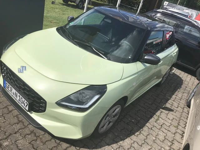 Suzuki Swift Comfort DualJet Hybrid