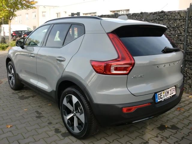Volvo XC40 Dark Plus
