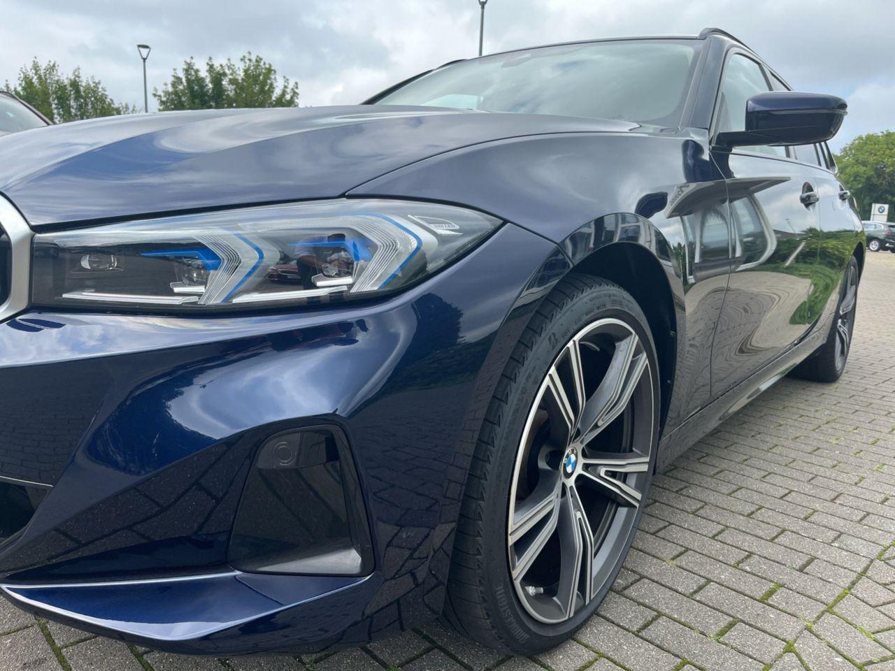 BMW 320 320d Touring xDrive