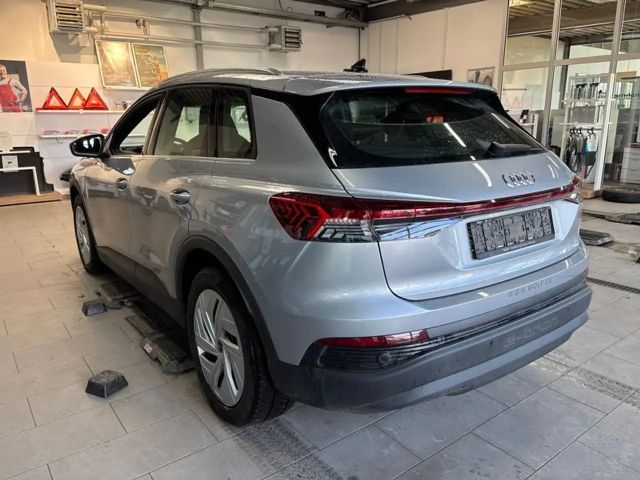Audi Q4 e-tron AHK/StHz/Virt/Wärmepumpe/HUD/LED/Navi