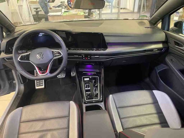 Volkswagen Golf 2.0 TSI GTI Golf VIII Style