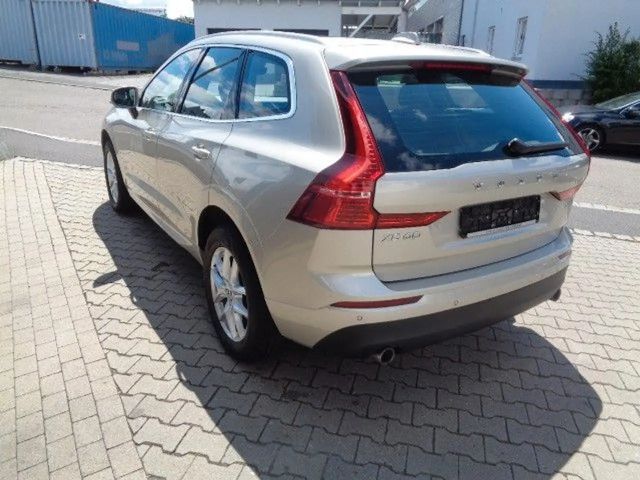 Volvo XC60 AWD Momentum
