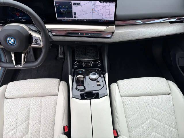 BMW i5 M-Sport Sedan eDrive40