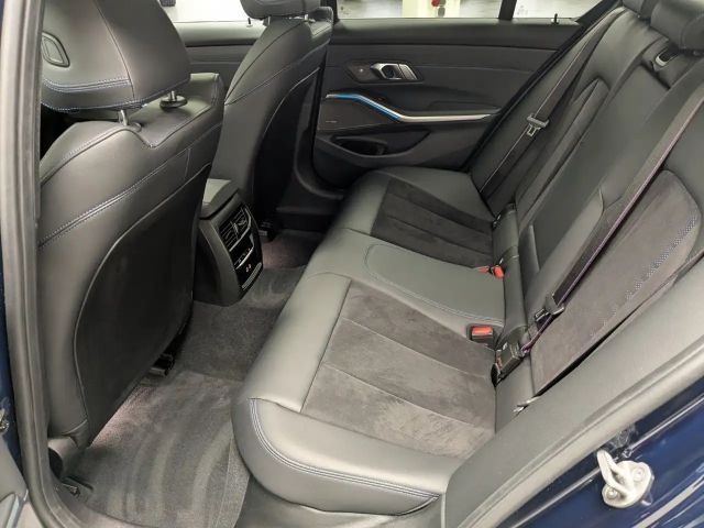 BMW 330 330i M-Sport Sedan