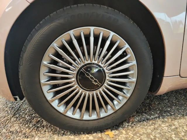 Fiat 500e Style & Komfort Paket LED Apple CarPlay Android Au