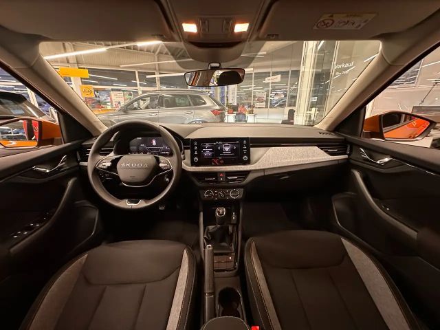 Skoda Kamiq Selection130*Kamera*Sitzheiz*5Jahr 100TKM Garantie