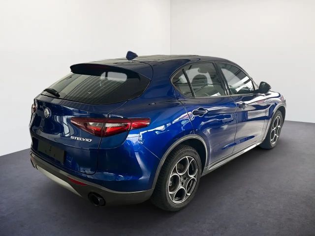 Alfa Romeo Stelvio AT8 Q4 TI