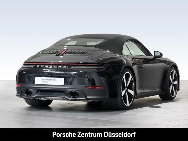 Porsche 992 Cabrio Carrera