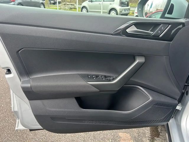 Volkswagen Taigo 1.0 TSI DSG Life