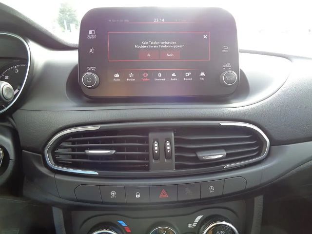 Fiat Tipo CityCross Cross Turbo