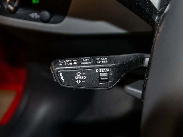 Audi A4 35 TFSI S-Line