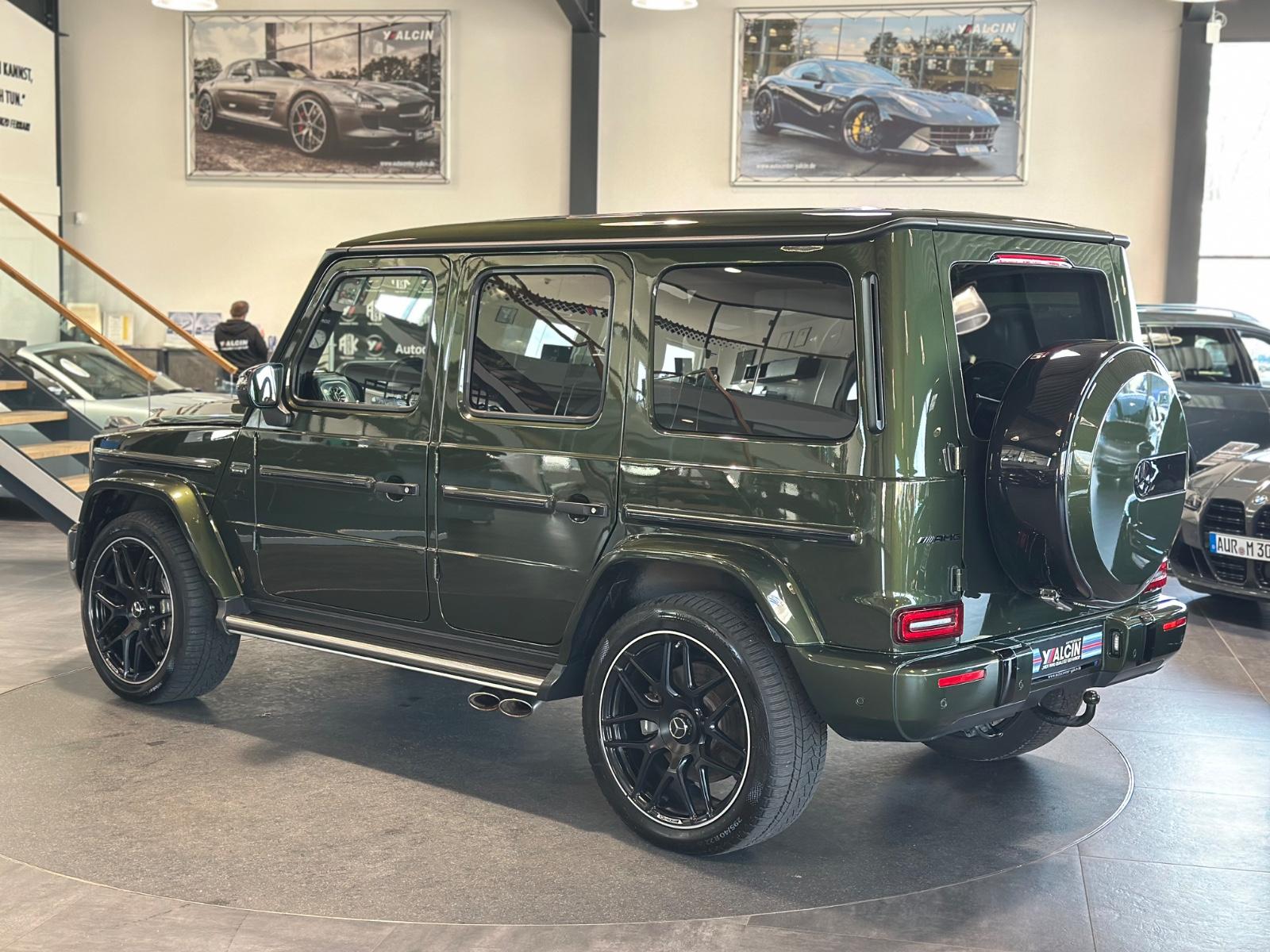 Mercedes-Benz AMG G 2.HA/BURM/NIGHT II/SUPERIOR/22LM/CARBON