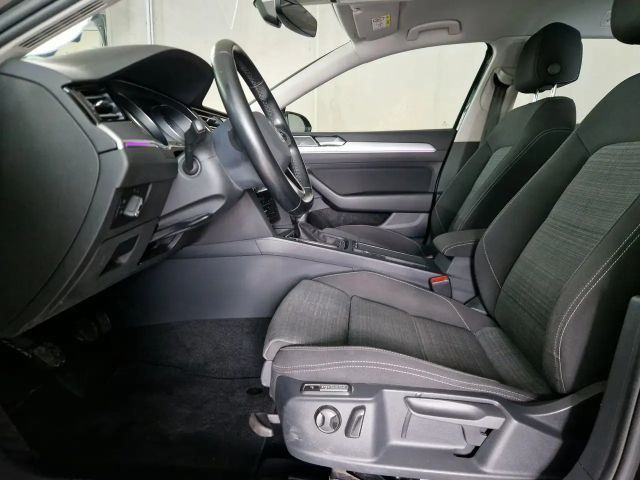 Volkswagen Passat Business Variant