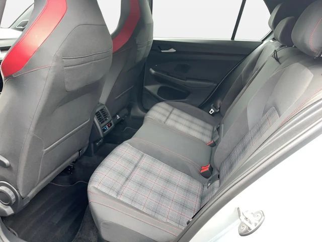 Volkswagen Golf 2.0 TSI GTI