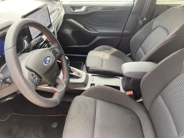 Ford Focus ST Line Wagon