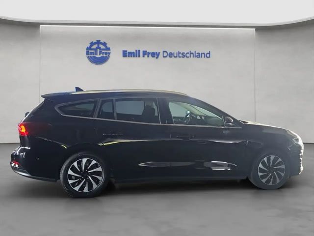 Ford Focus Titanium Wagon