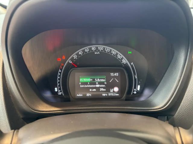 Toyota Aygo X Hatchback Play X-play