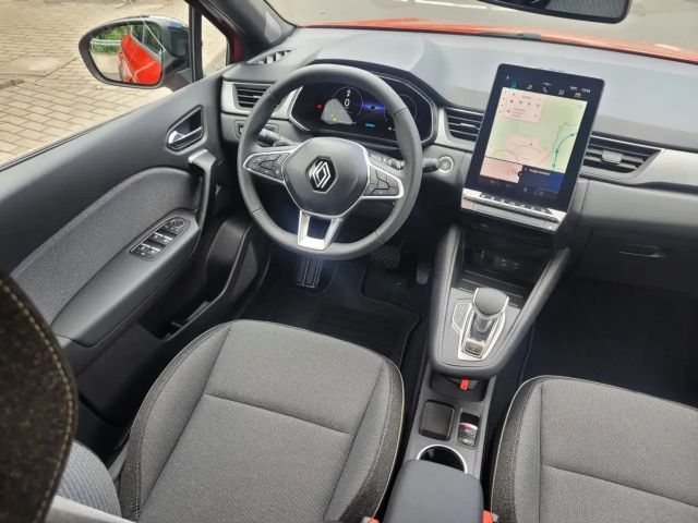 Renault Captur EDC Hybrid Techno