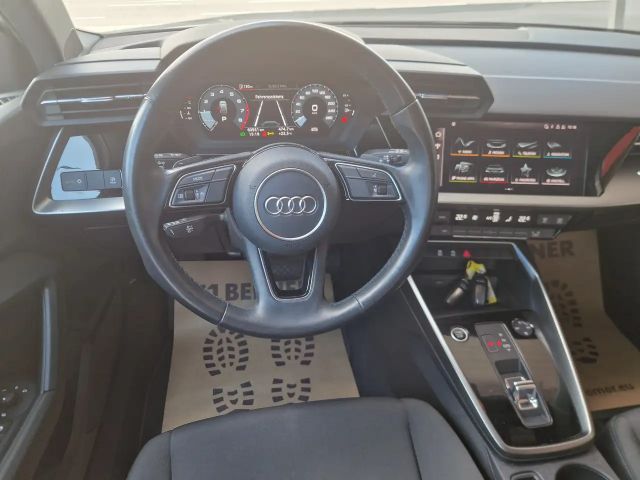 Audi A3 30 TFSI Sedan