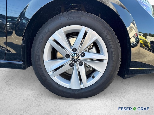 Volkswagen Golf 1.5 TSI Golf VIII