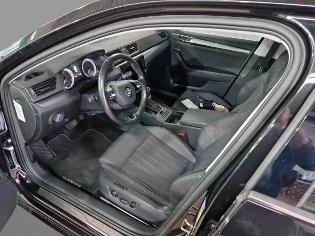 Skoda Superb 1.5 TSI ACT Combi Style Style