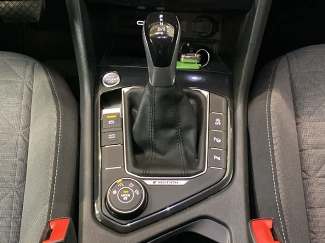 Volkswagen Tiguan 2.0 TSI 4Motion DSG Life