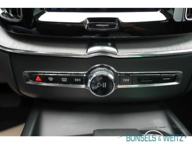 Volvo XC60 AWD Dark Ultra