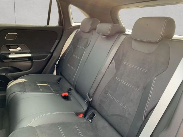 Mercedes-Benz GLA 250 GLA