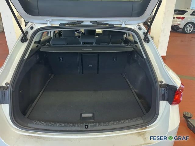 Seat Leon 1.5 eTSI DSG Sportstourer Style