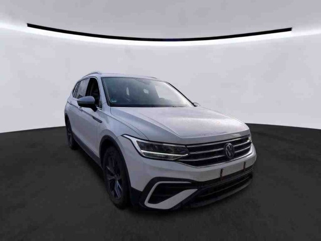 Volkswagen Tiguan 1.5 TSI Allspace DSG Life